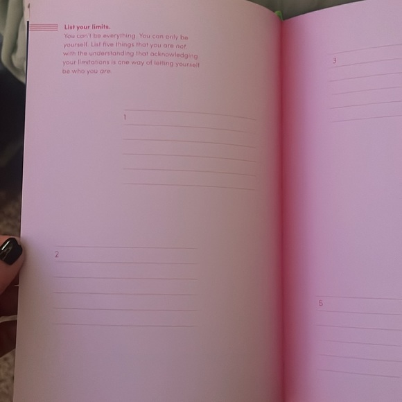 Blank Being in your Body positivity journal by Fariha Roisin - Picture 5 of 10